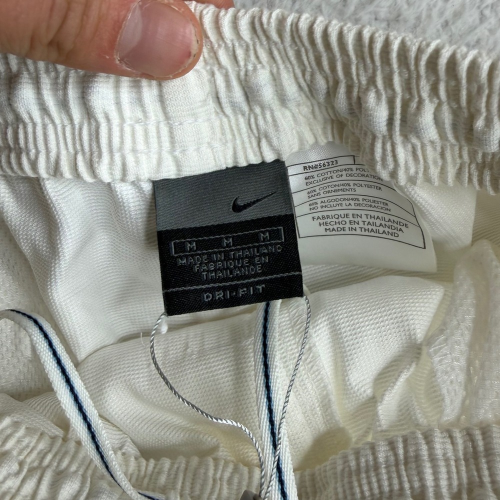NEW Vintage 2003 Nike Dri-FIT Shorts Mens Medium White Y2K striped NWT - Picture 3 of 8
